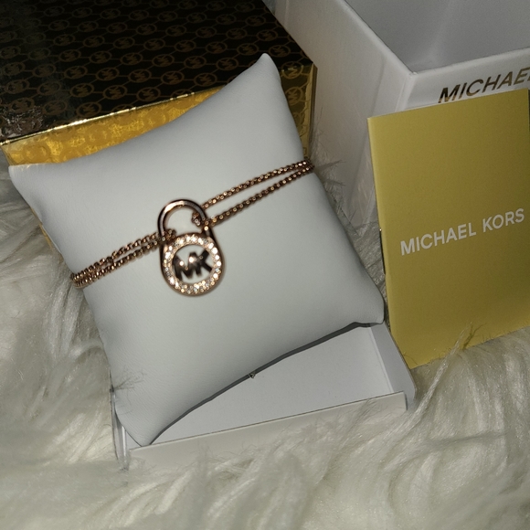 Michael kors bracelet - Picture 1 of 3